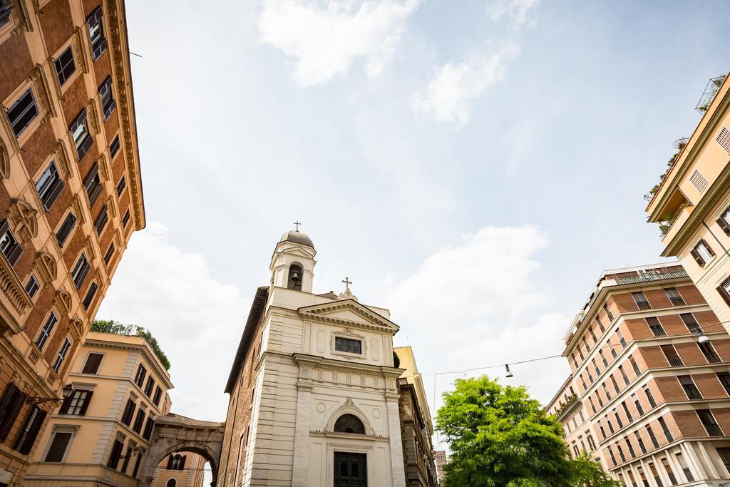 Dimora Al Colosseo Rzym Zewnętrze zdjęcie